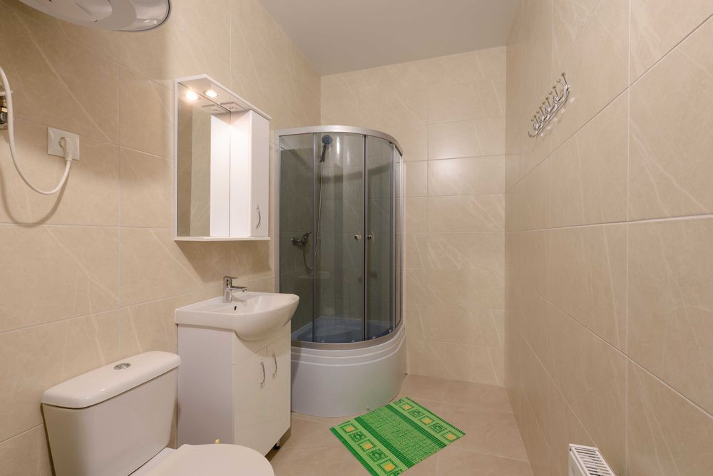 Хостел в Киеве Бешеные скидки ! Неделя 400 грн. и месяц - 1500 грн.