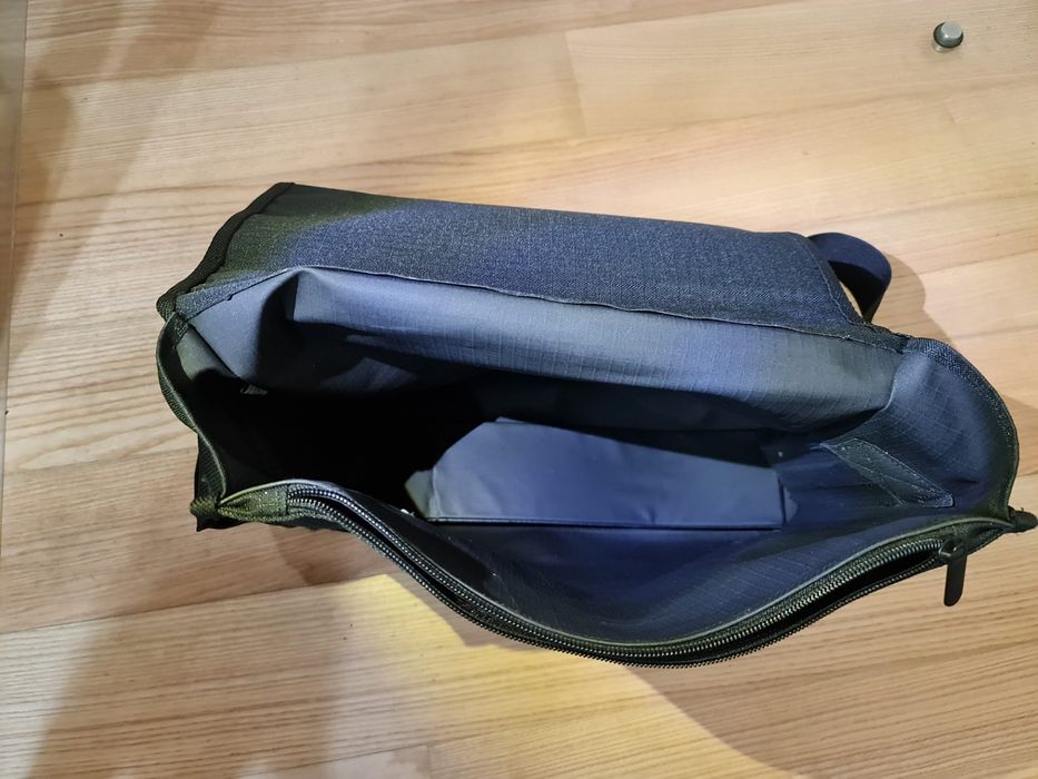 Mala tiracolo Quadra