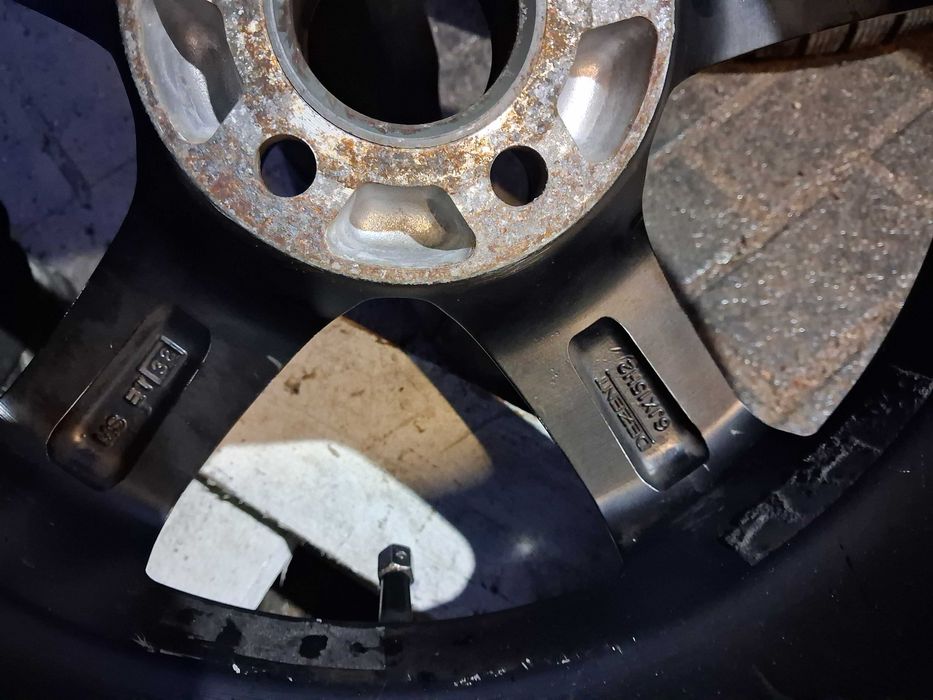 4x felgi alu R15 5x100 Vw Polo Bora Skoda Rapid Roomster Fabia Scala