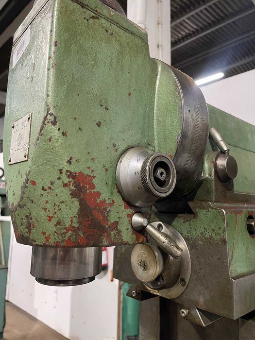 Fresadora TOS FN 32 usado