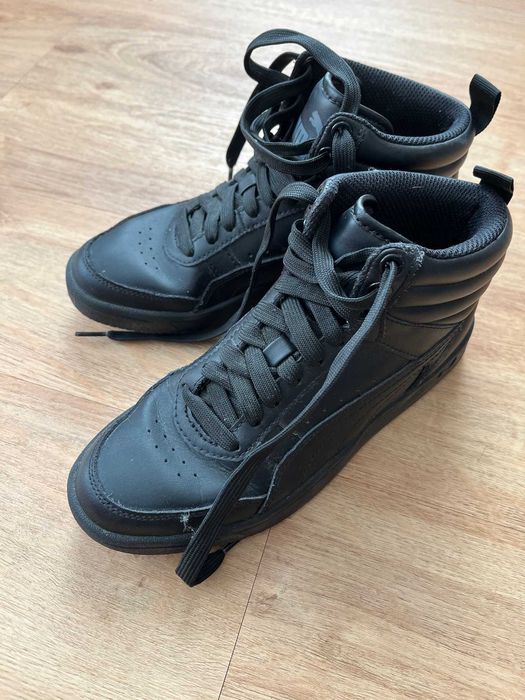 czarne buty puma