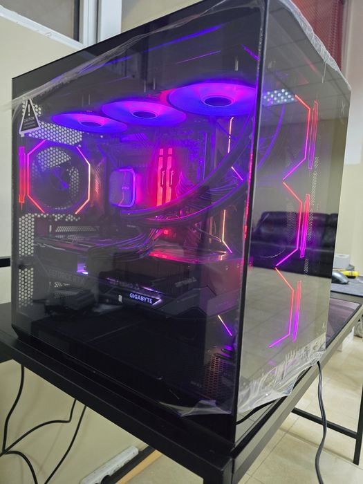 Комп'ютер  RTX  5070ti 16 gb i9 14900kf 64gb ddr5 ssd 1t