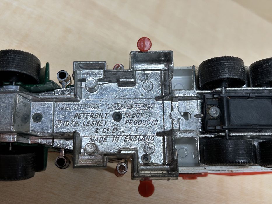 Matchbox Super Kings peterbilt truck