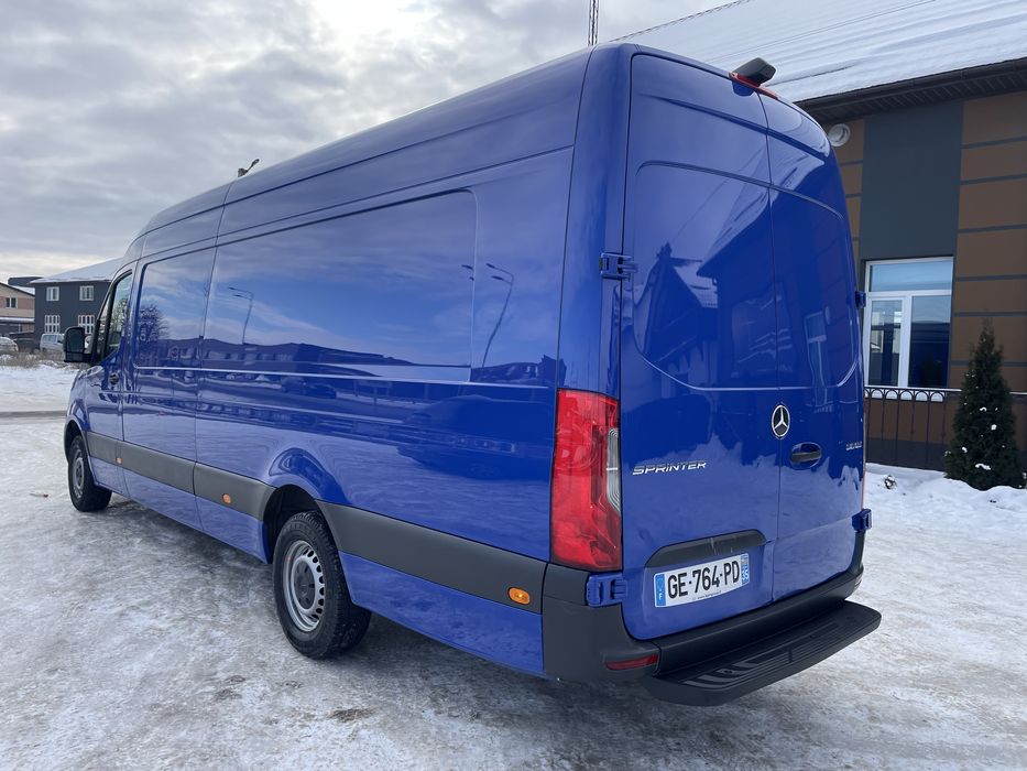 Листва Молдінг 907 910 спрінтер