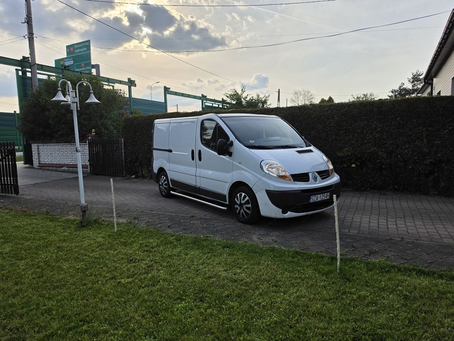 Trafic 2008r  2.0 D ladny stan