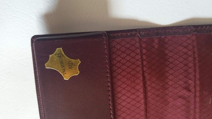 Carteira em pele, para guardar cartões