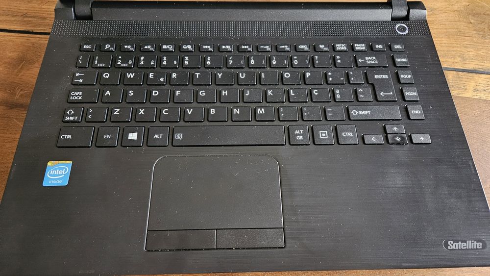 Portatil Toshiba C40