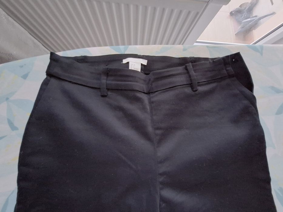 Klasyczne damskie spodnie cygaretki czarne gładkie eleganckie H&M S 36