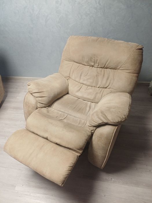 Кресло-реклайнер VIT б/у (ОГЛЯД І ОПЛАТА НА МІСЦІ)