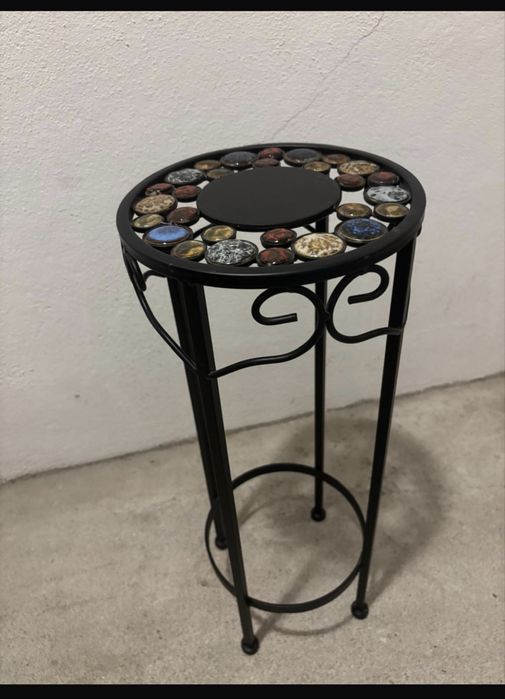 Linda mesinha decorativa