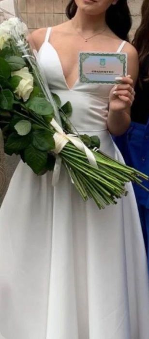 Випускна сукня 2000тис