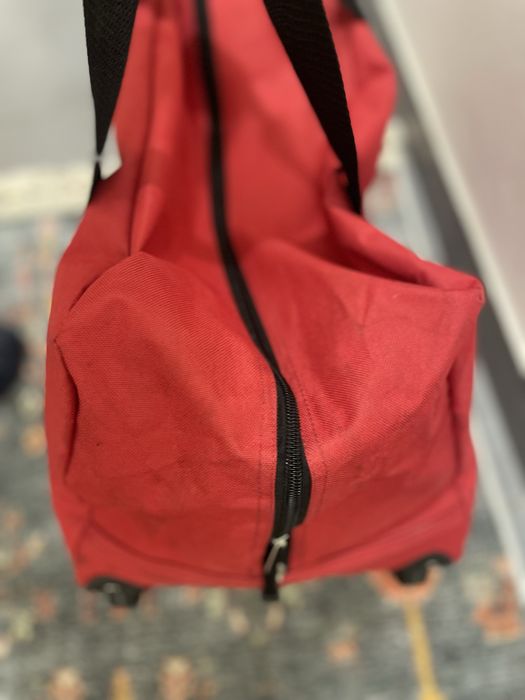 Mala de viagem - muito bom estado