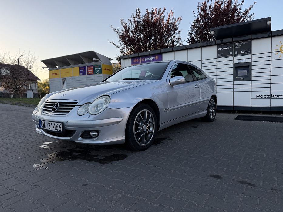 Mercedes - Benz  W203  C180 coupe