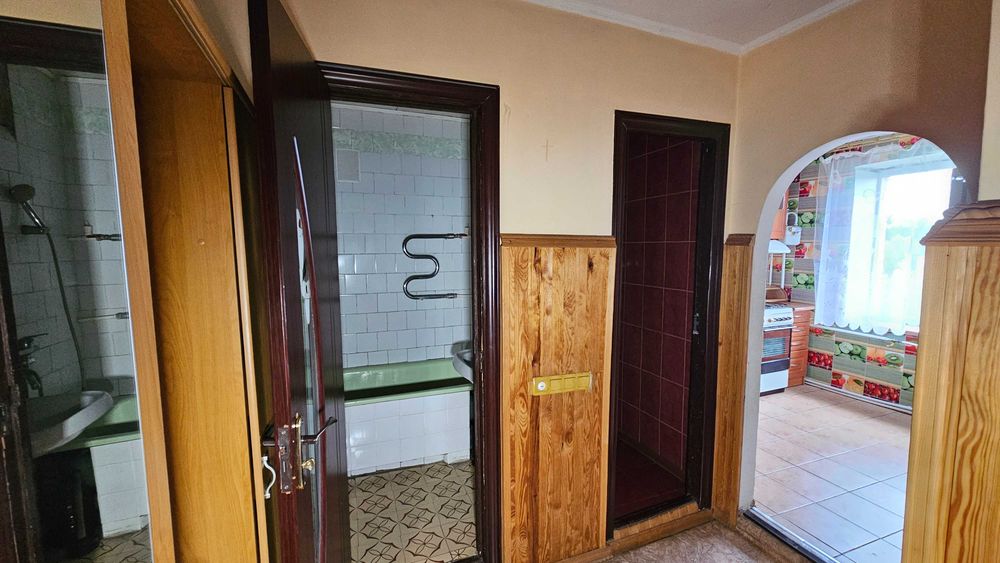 Продаж 2-кімнатної квартири в центрі Яготина (р-н Каштани)