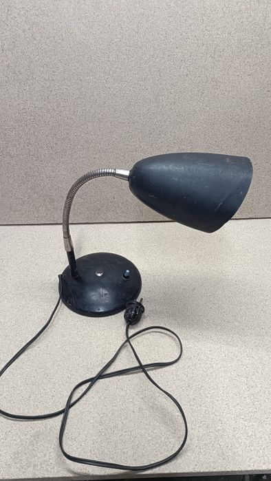 Lampka na biurko PRL