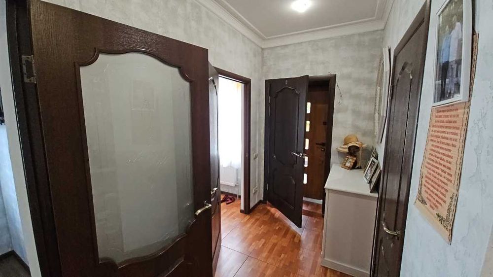 Новий будинок в місті Березань – є все! є відеоогляд будинку