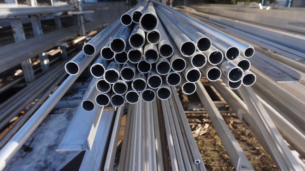 Rura aluminiowa, aluminium fi 25x1,5 gat. 6060/PA38