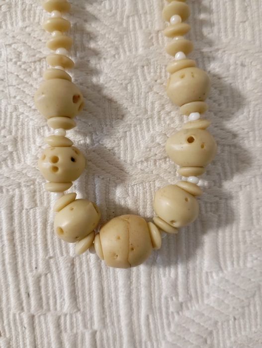 Бусы . Кость. Винтаж