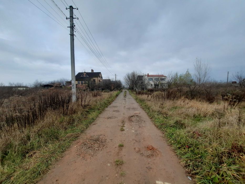 Продам земельну ділянку в Борисполі 10 соток.