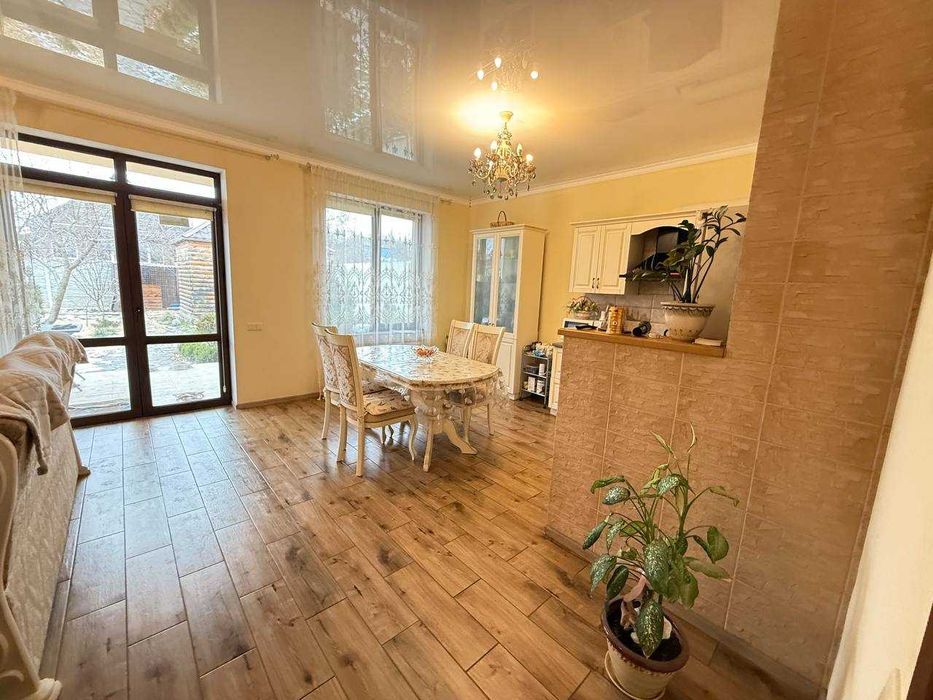 Дом 105 кв.м. на 6 сотках земли - пгт Таирова, полный пакет документов