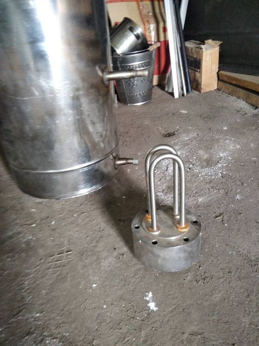 Тітан з нержавіючої сталі