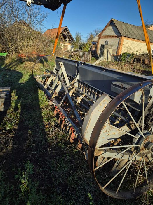 Сівалка кінна продам сівалку 3м захват