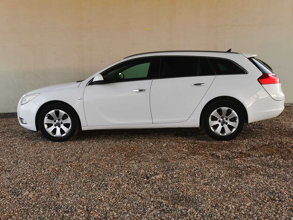 Opel Insignia 2.0 TDCi - automat - full wersja wyposażeniowa