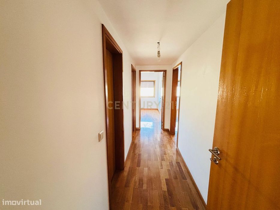 Apartamento T3 Moderno - Padrão da Legua