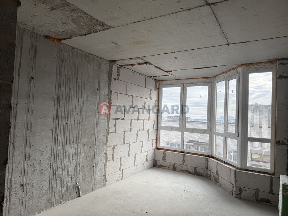 Центр, Новобудова, 3-кімнатна!