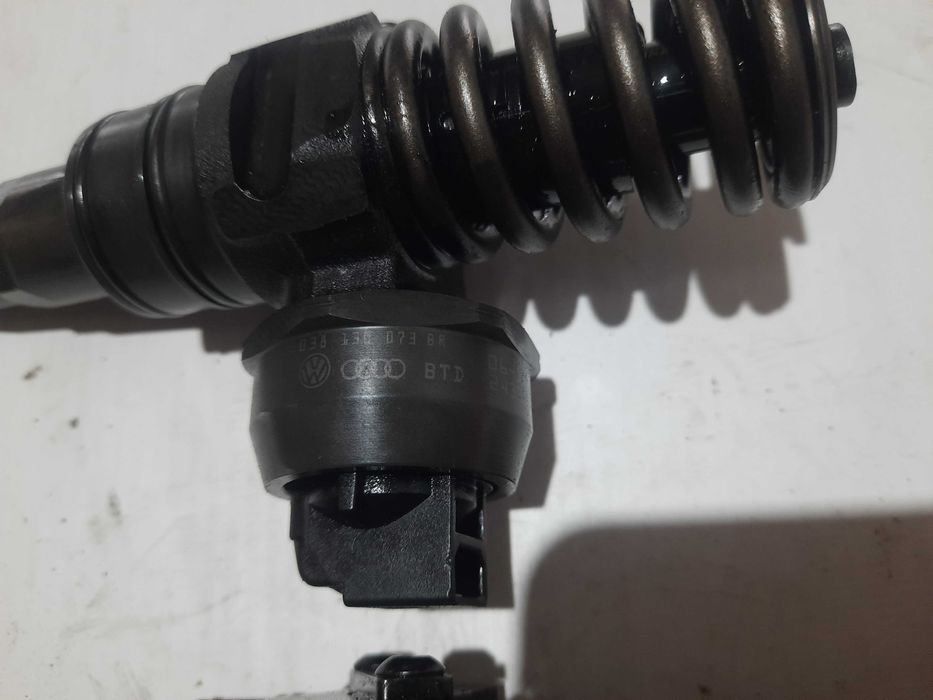 Форсунки Volkswagen   2.0 SDI  038 130 073 BR  AP