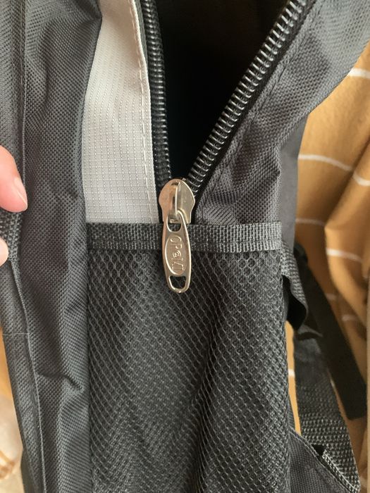 Mochila escolar Preta. Marca Oromi