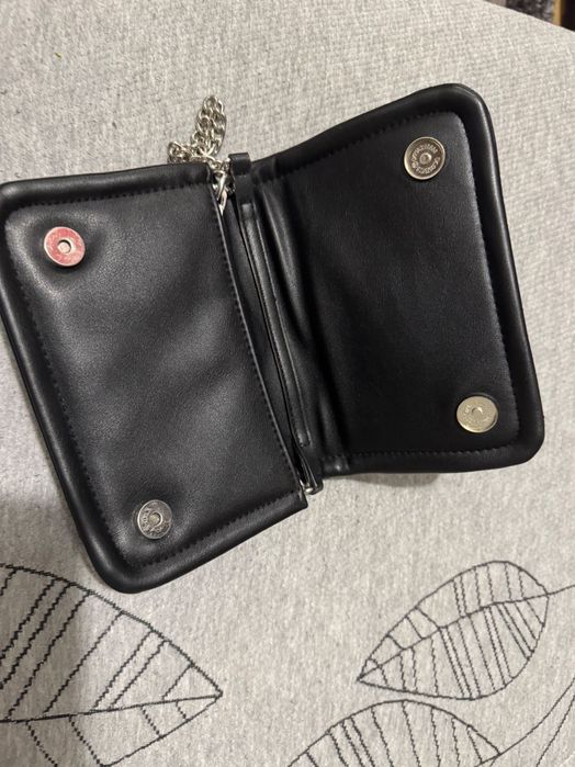 mala preta stradivarius