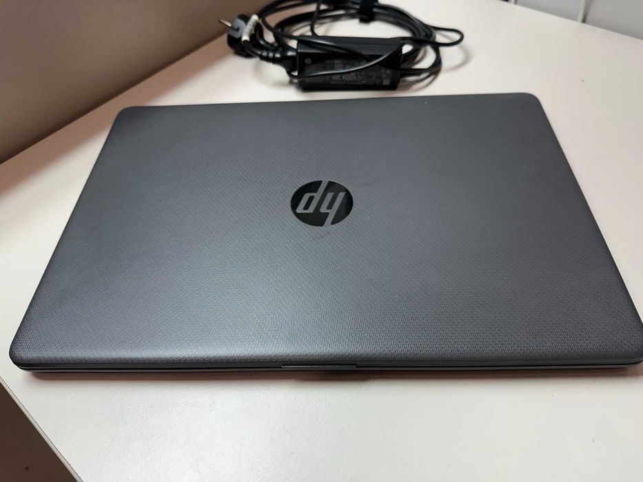 Ноутбук HP 15,6/ Intel Core i3-1005G1 1,2ghz