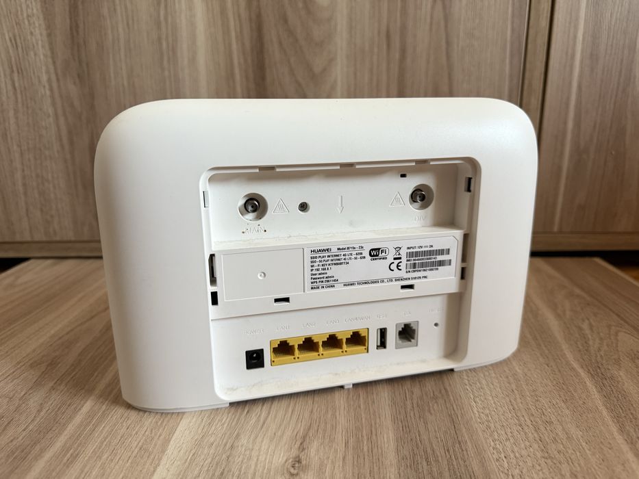 Router Huawei B715s