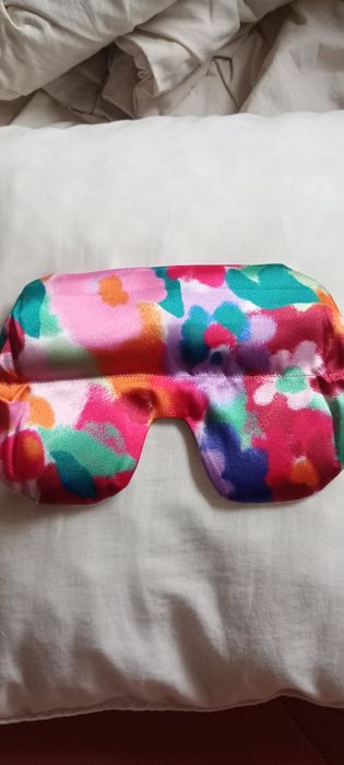 Maska na twarz AVON. Wypełnienie 100% lawenda