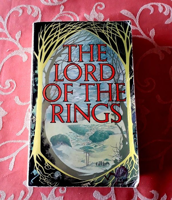 J R R Tolkien - Senhor dos Anéis - Unwin Paperbacks PB 1979