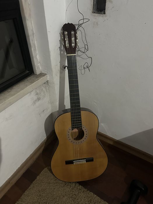 Violao sakura conservado