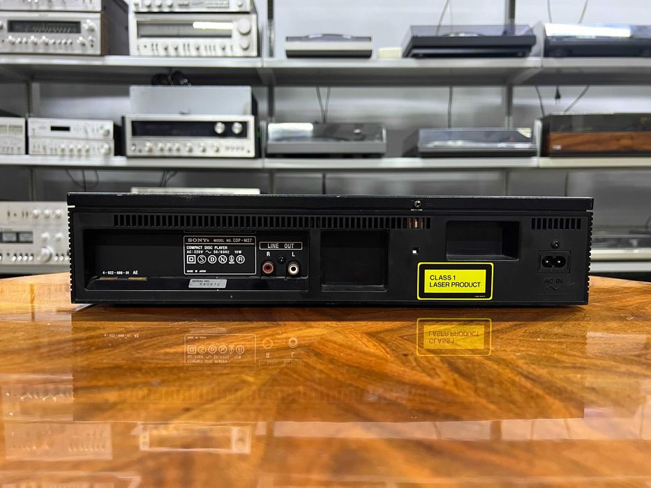 Odtwarzacz płyt Sony CDP-M27 Audio Room