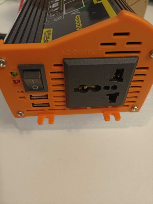 Інвертор 12V/ 220