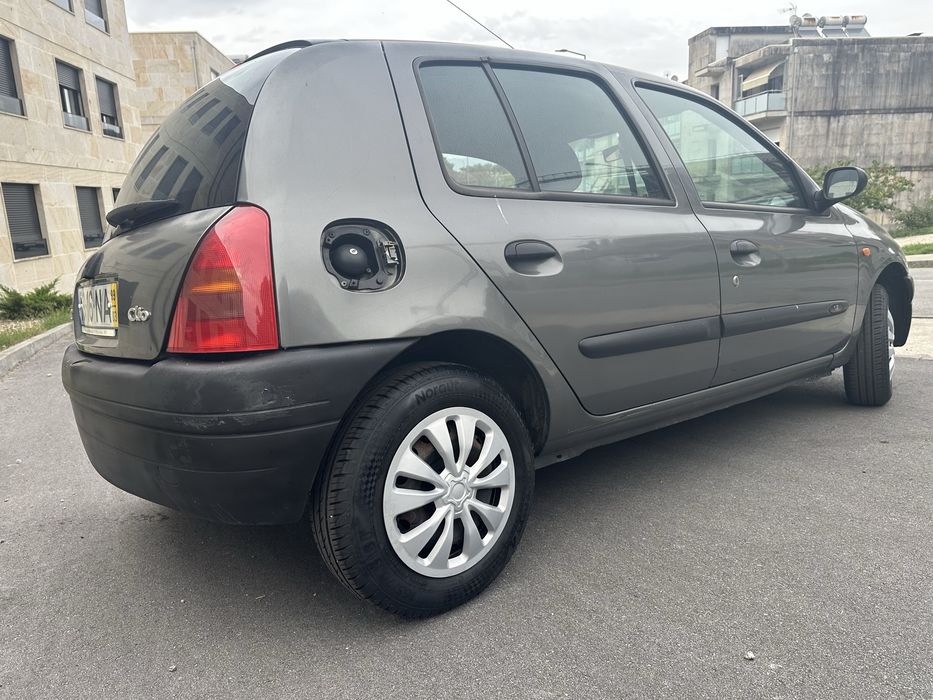 Renault Clio 1999