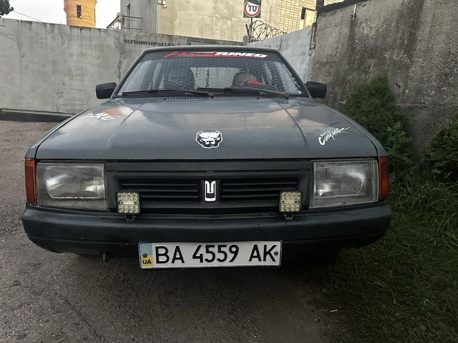 Москвич АЗЛК 2141