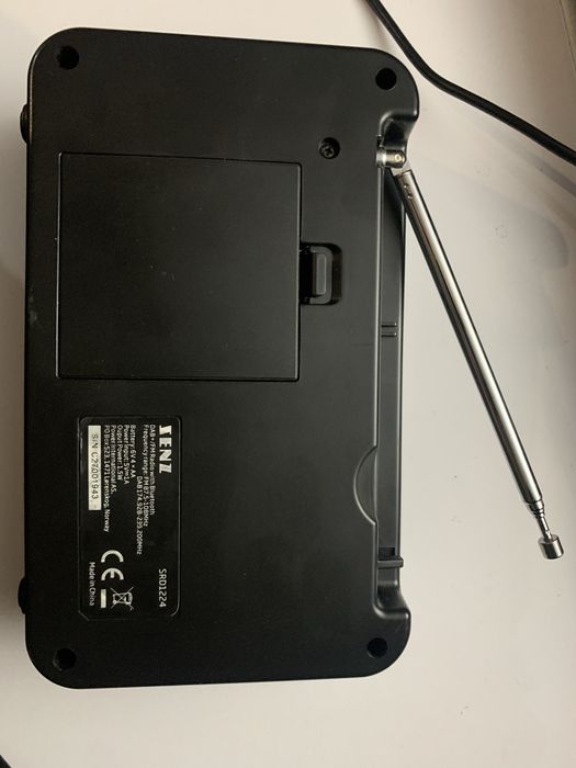 Radio SENZ DAB FM Bluetooth, usb-c 4x AA baterie