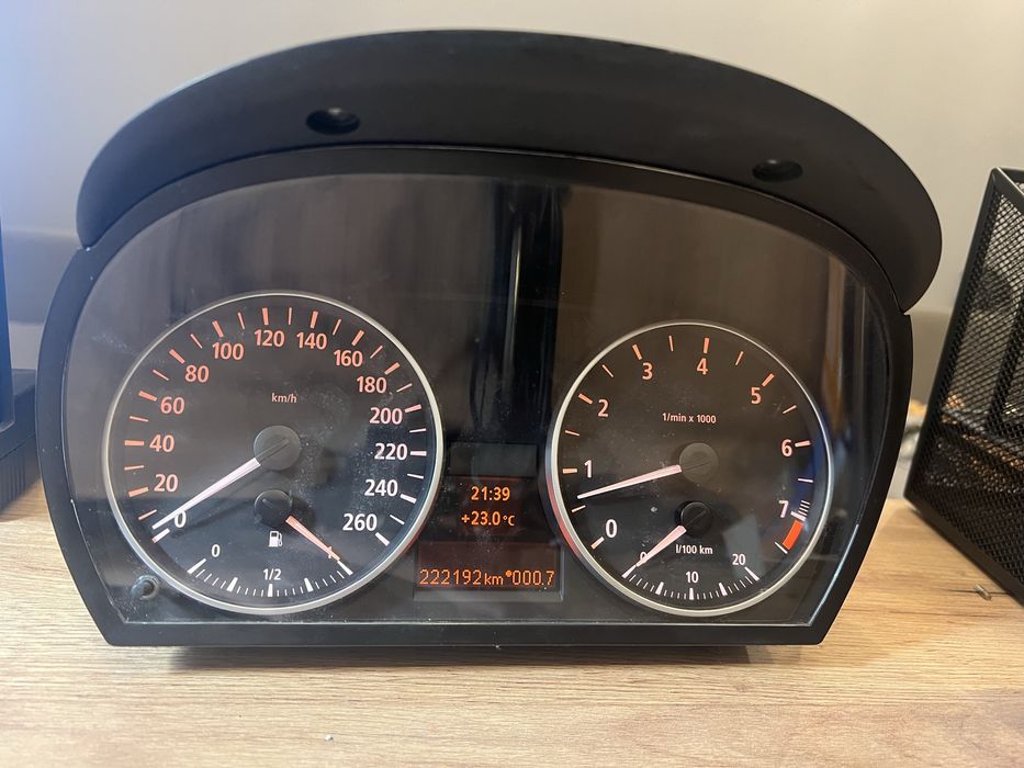 Licznik BMW E90 do gier