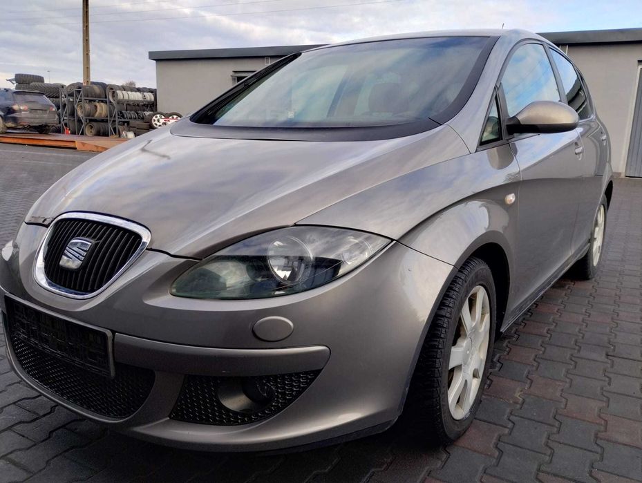 zderzak przód przedni kompletny Seat Altea LS7U, części