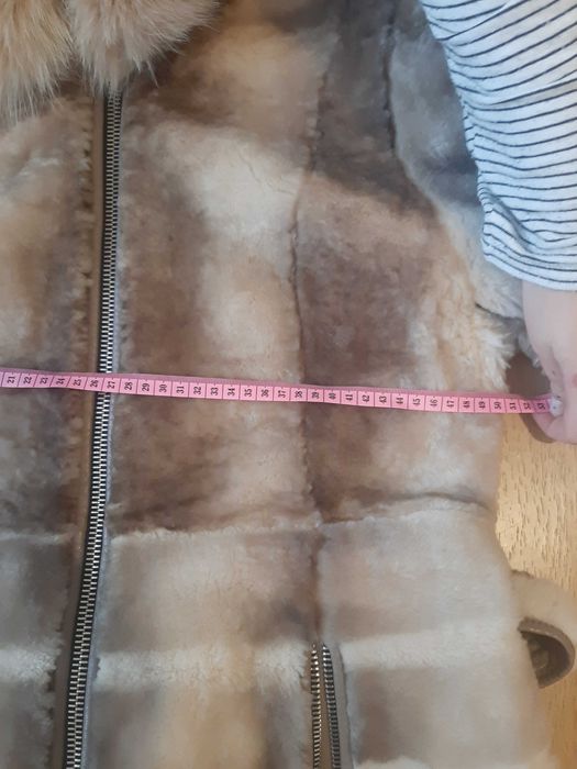 Жіноча шуба з мутона