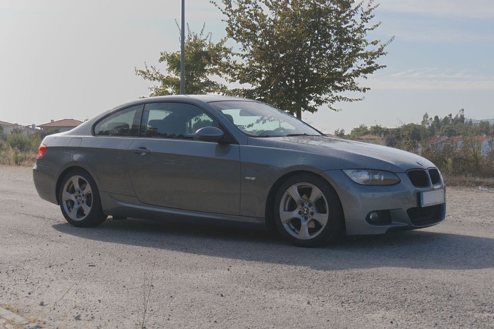 BMW 320i Coupe E92