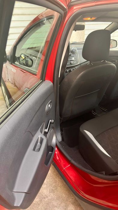 Dacia Sandero Stepway 2013