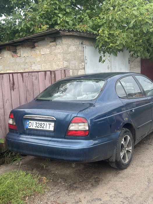 Daewoo Leganza 1999