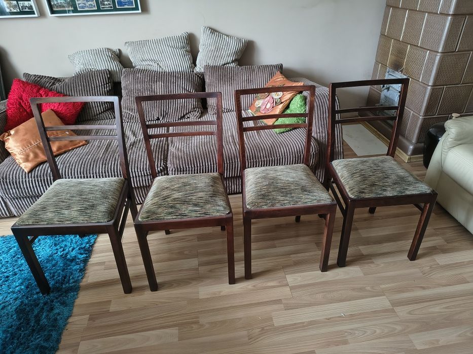 Stare krzesła drewniane 6 sztuk po renowacji