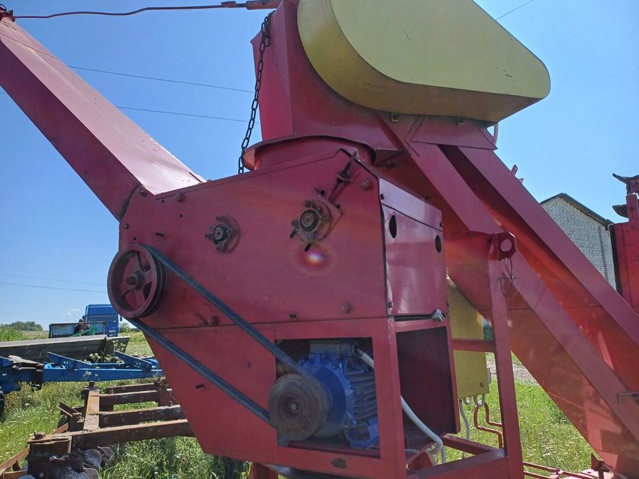 ЗМ - 100 зернометатель погрузчик зерна